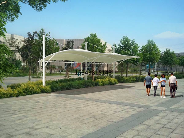 固原膜結(jié)構景觀罩棚膜施工安裝【維修保養(yǎng)】 　　